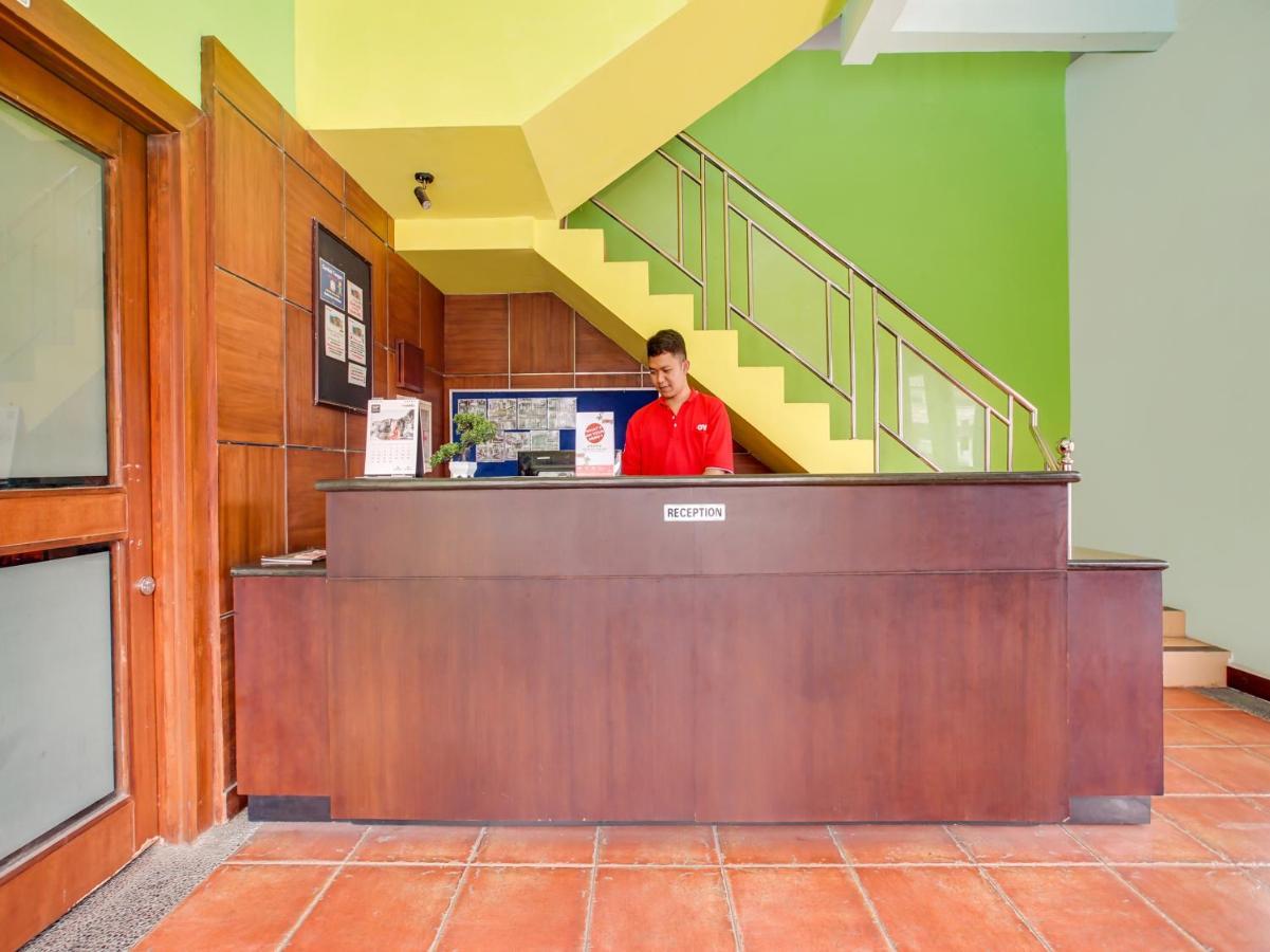 Oyo 3896 Villa Pesona Wisata Puncak Cianjur Εξωτερικό φωτογραφία